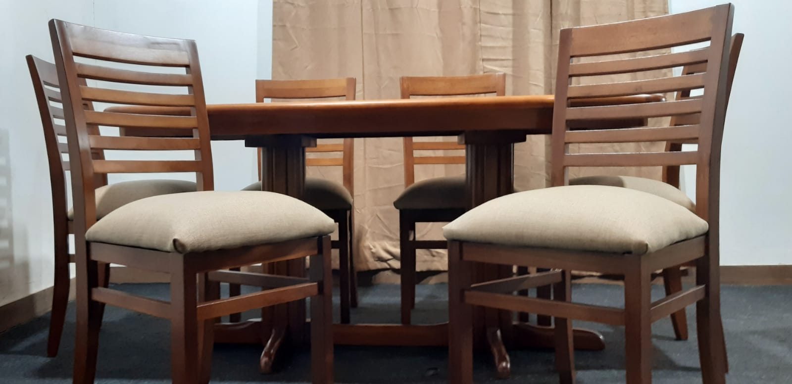 Juegos de Comedor con Mesas Fijas Personalizados a Medida - Imagen 253