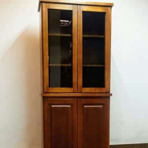 Biblioteca Cristalero en Madera con Puertas A Medida