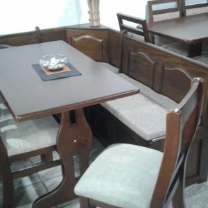 Comedores Esquineros Personalizados en Madera a Medida