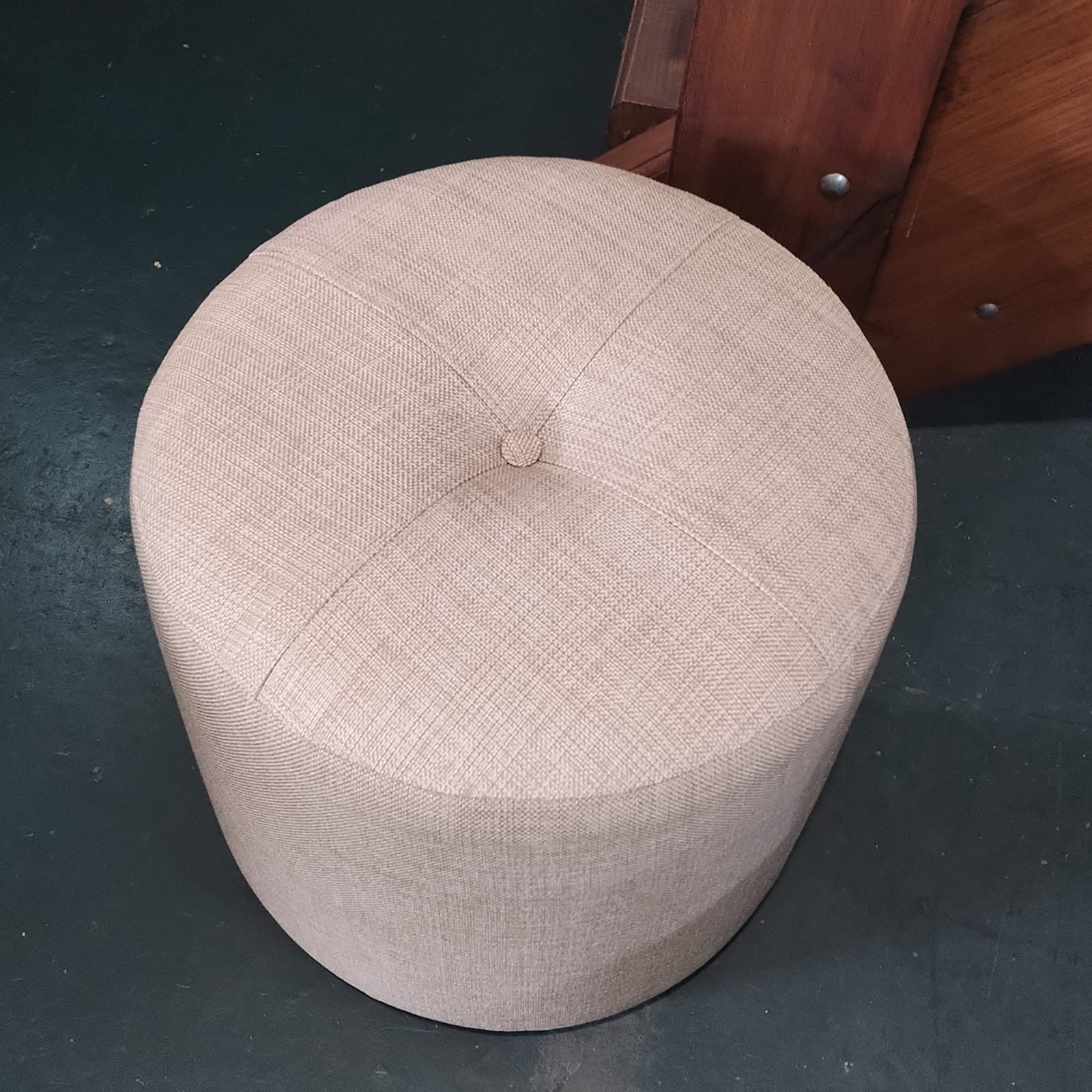 Puffs, Islas, Baúles y Banquetas Personalizadas a Medida - Imagen 181