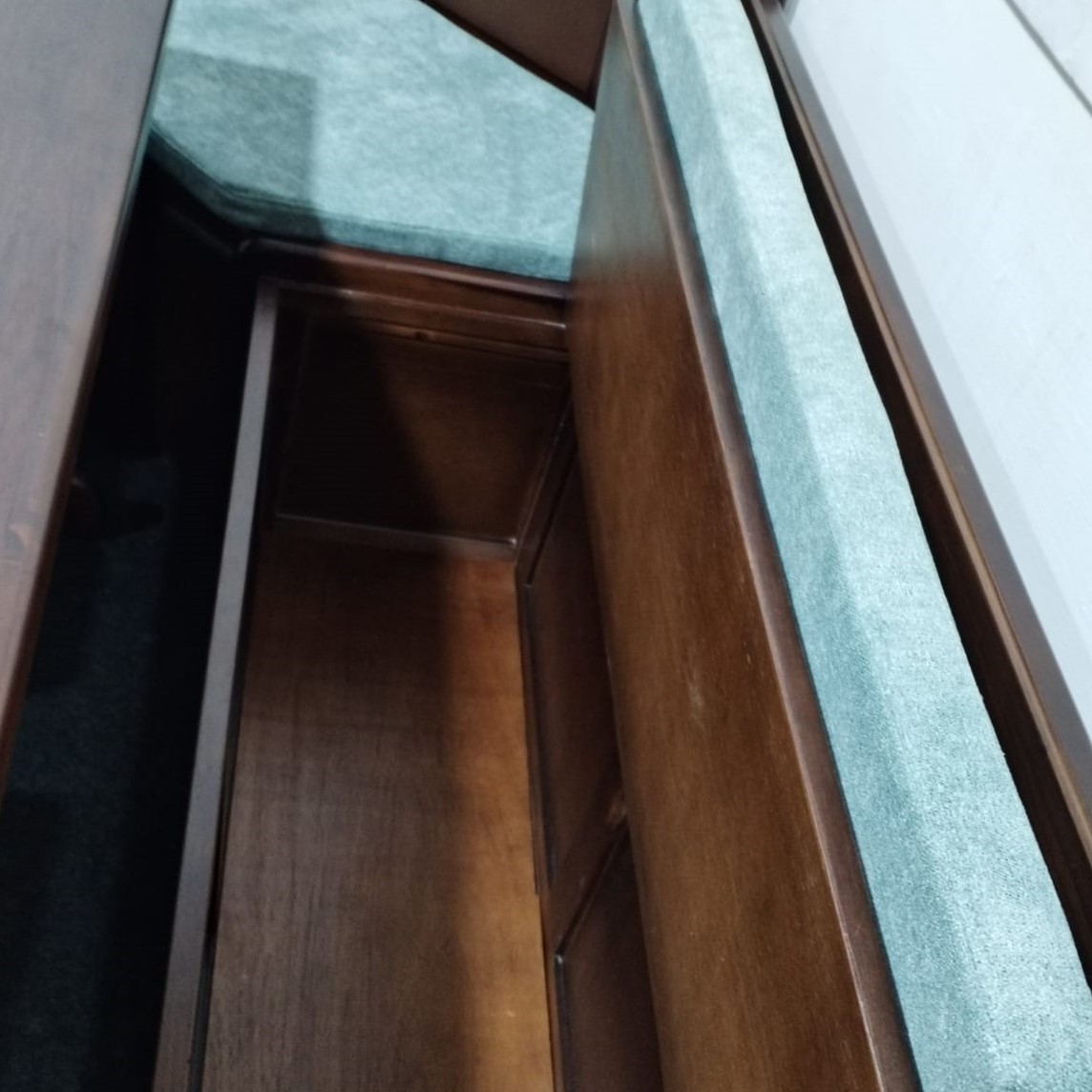 Comedor Esquinero con Almohadones a Medida Personalizado - Imagen 8